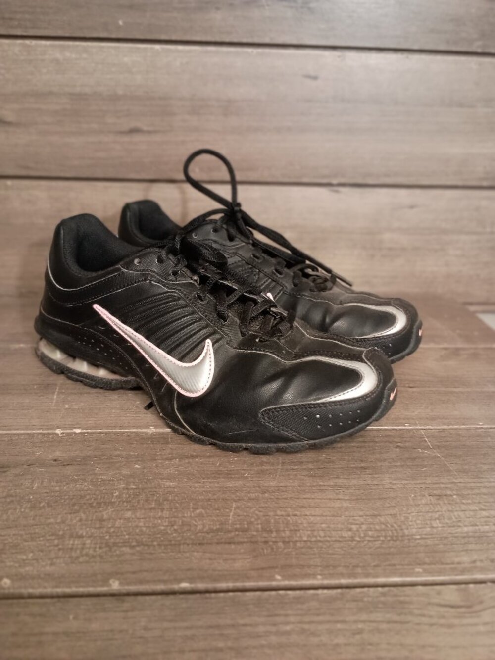 Nike Reax Run 4 Women Running Sneakers Size 8.5 Black Pink 375469-001
